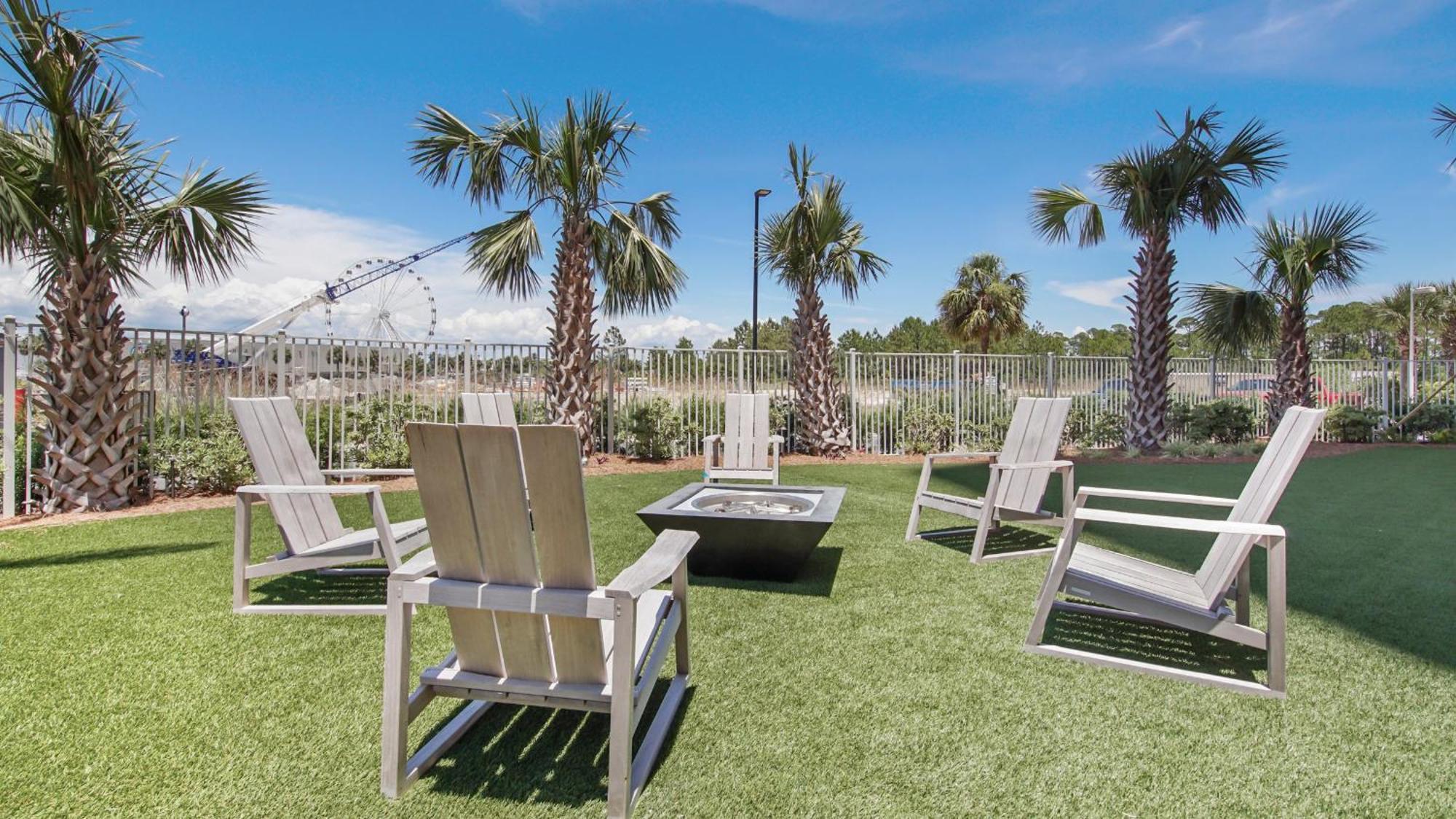 Apartment Pier Paradise At Calypso Tower 3 #809 By Nautical *