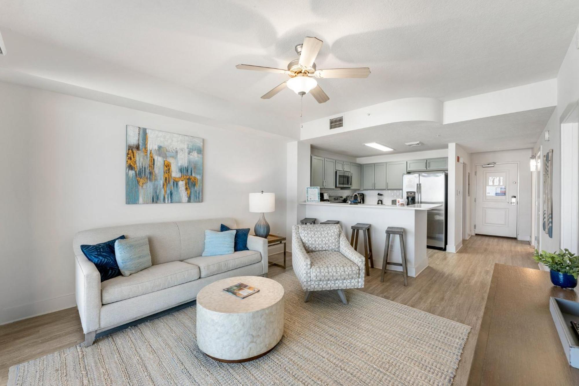 Pier Paradise At Calypso Tower 3 #809 By Nautical Apartment